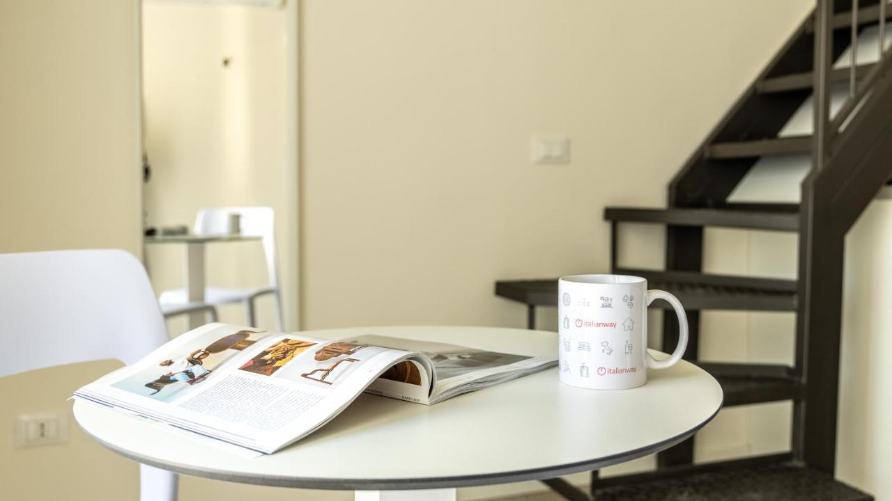 Italianway Apartment มิลาน ภายนอก รูปภาพ