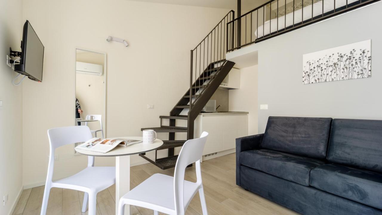 Italianway Apartment มิลาน ภายนอก รูปภาพ